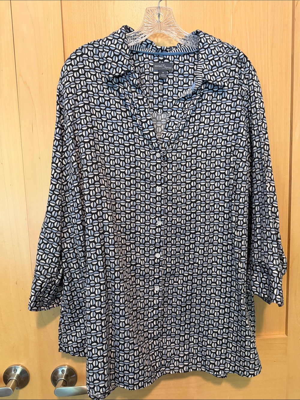 Market & Spruce Blue, Black, and Cream Coffee Bean Print Button-Front Blouse